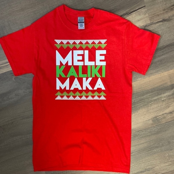 Gildan Hawaiian Mele Kaliki Maka Merry Christmas T-shirt Size Small NEW - Picture 7 of 7
